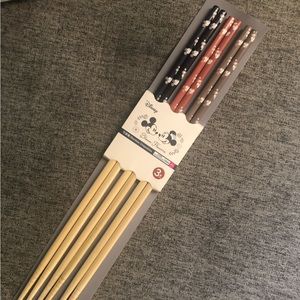 Disney Japan Chopsticks 3 pairs Mickey Minnie Mouse Wood kimono Flowers sakura